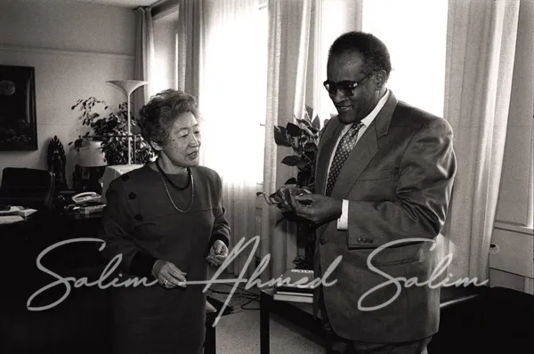 SAS visit UNHCR HQ Geneva 1992000002 CROPPED